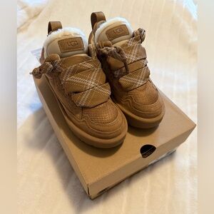 UGG Lowmel Sneaker